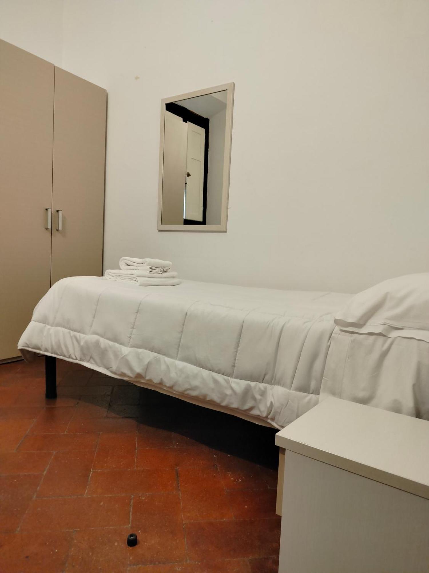 Hotel & Hostel 7 Florenz Exterior foto